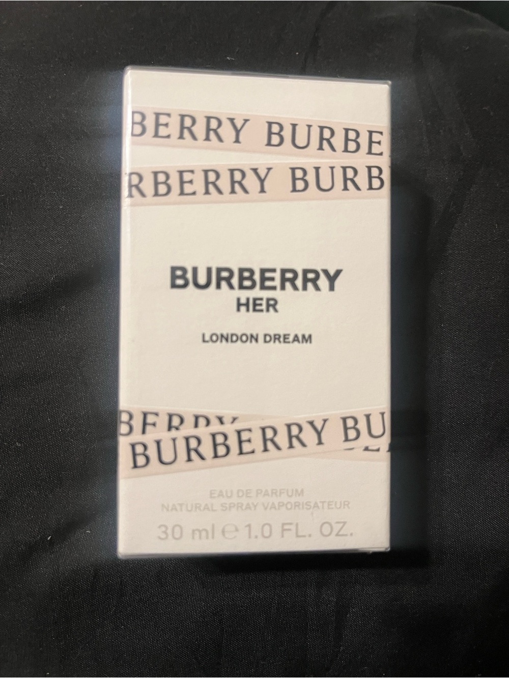 New BURBERRY HER LONDON DREAM